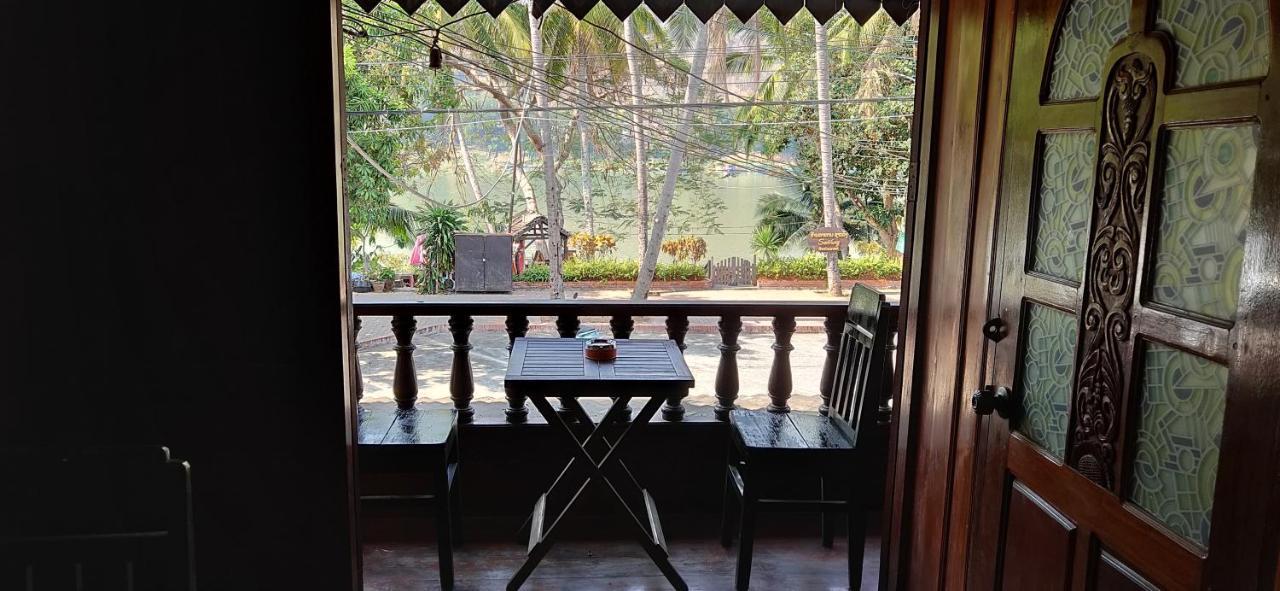 Phousi Guesthouse 2 Luang Prabang Exteriör bild