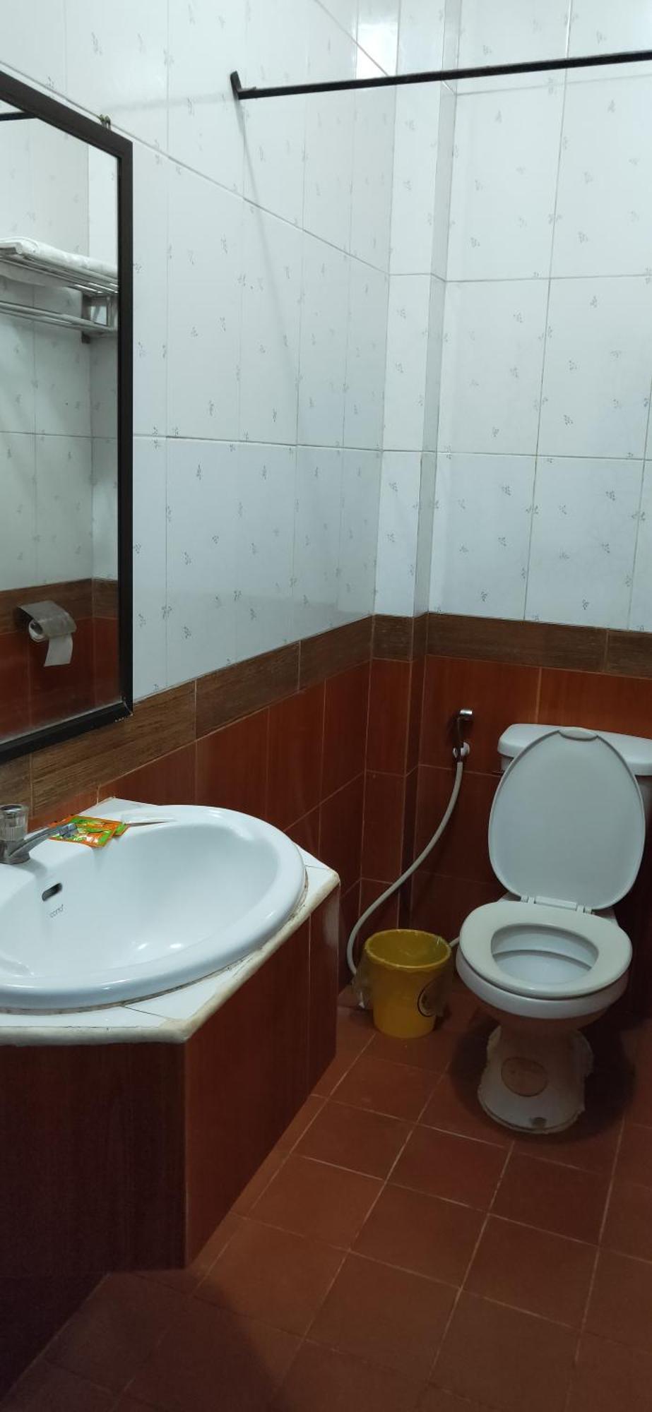Phousi Guesthouse 2 Luang Prabang Rum bild