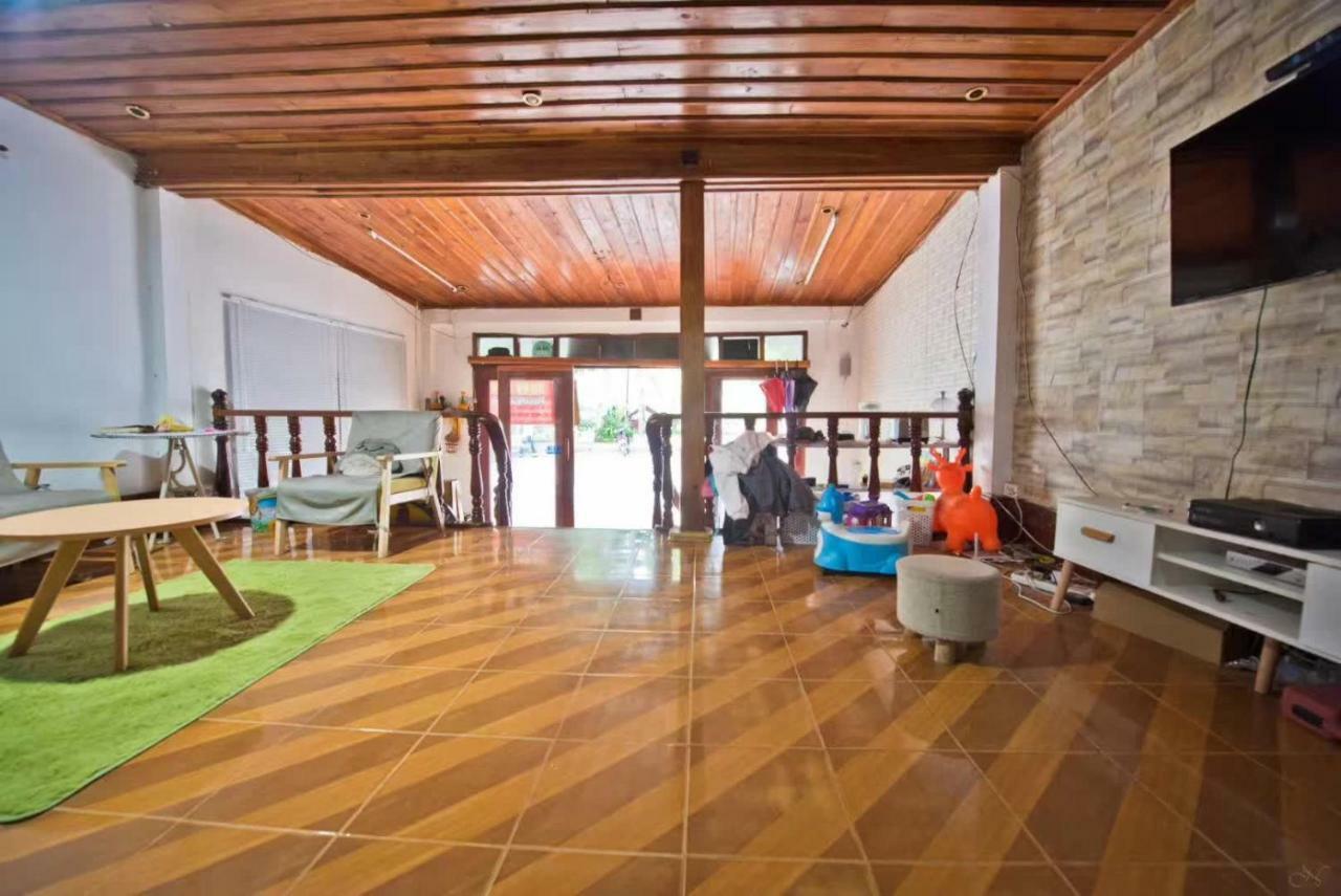 Phousi Guesthouse 2 Luang Prabang Exteriör bild