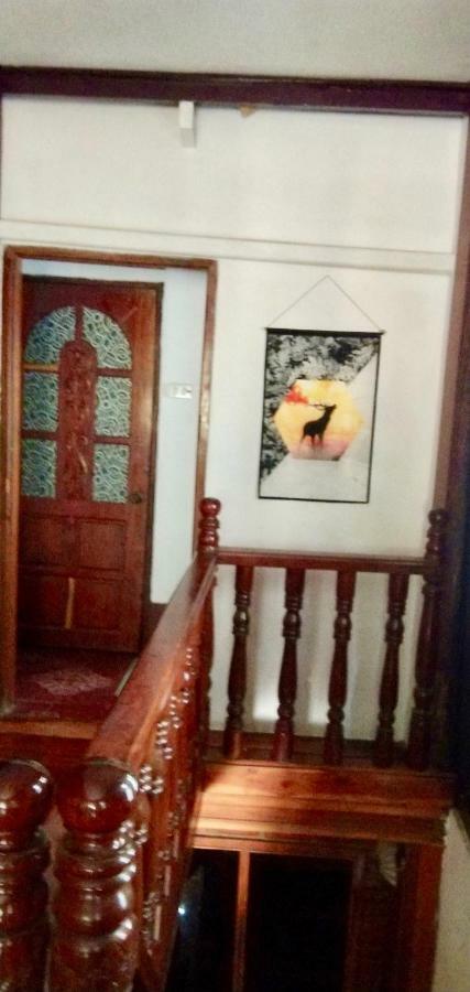 Phousi Guesthouse 2 Luang Prabang Exteriör bild